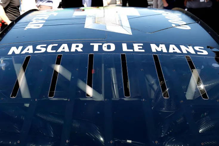 e277ed_163af17e10584baca31e959cf183b4a7~mv2.jpg Nascar to Le Mans