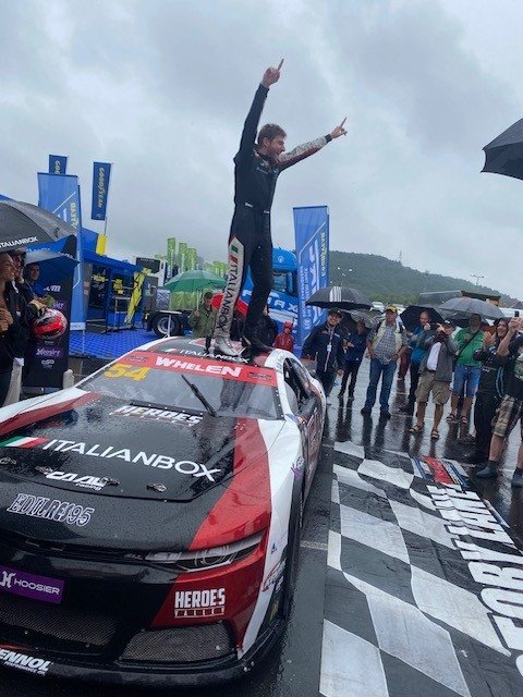 Exclusive Interview with Alberto Naska: discovering Italy’s most followed racing driver Mo31