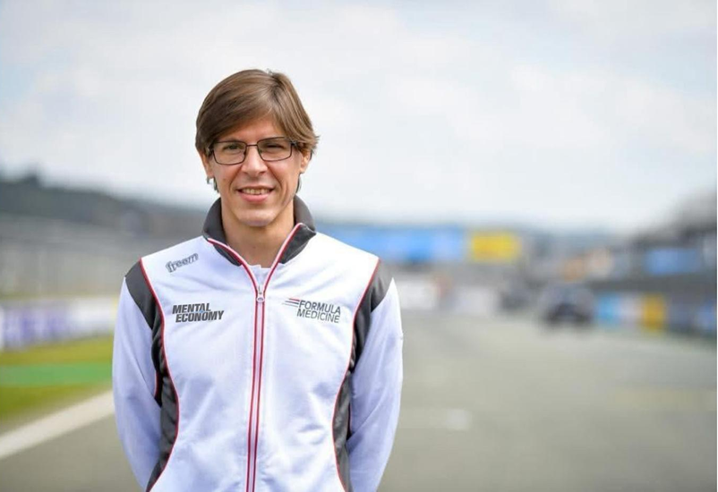 Alla scoperta di Israel Sanchez, fisioterapista e osteopata nel motorsport