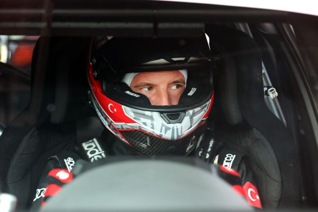 Cup Light: Barkin Pinar è il terzo pilota confermato Cup Light: Barkin Pinar è il terzo pilota confermato